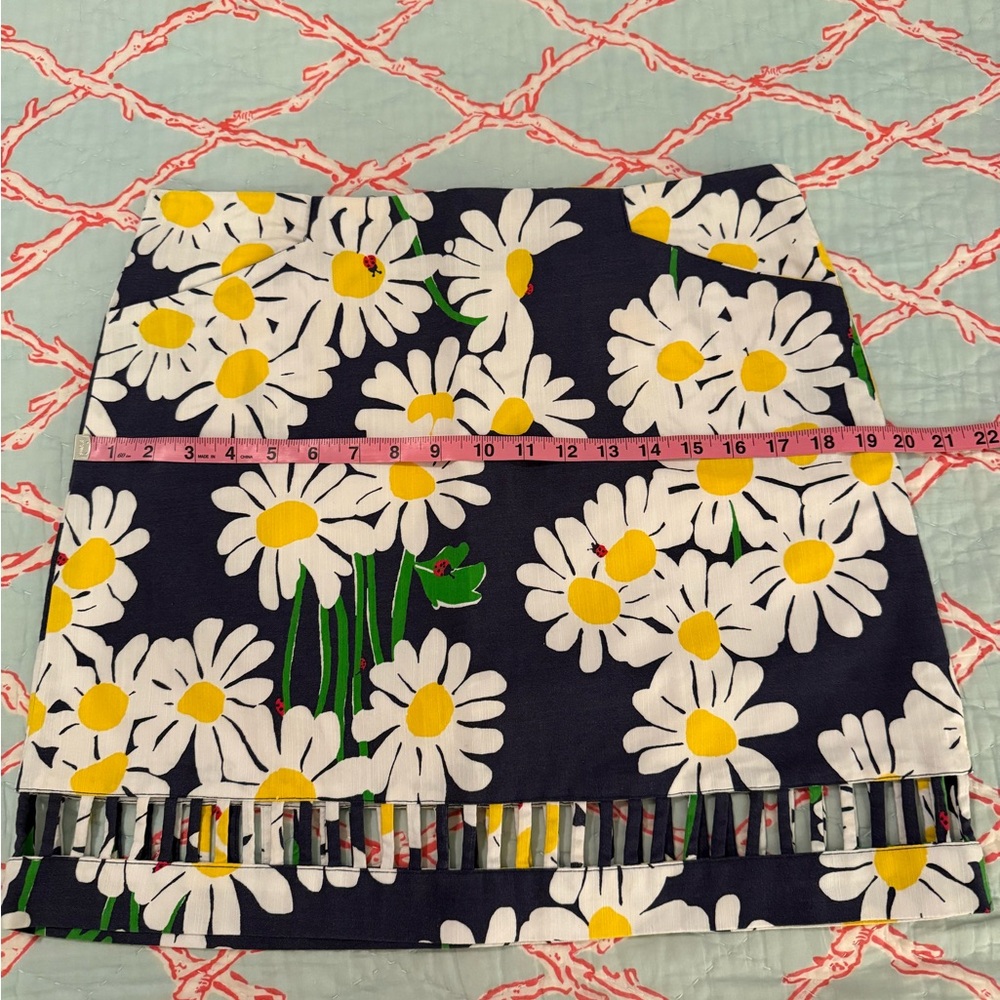 Lilly Pulitzer Originals White Label Dailey Daisies & Ladybug Skirt 8 EUC - Picture 10 of 13